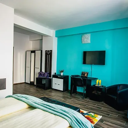 Colors 3* Κλουζ-Ναπόκα