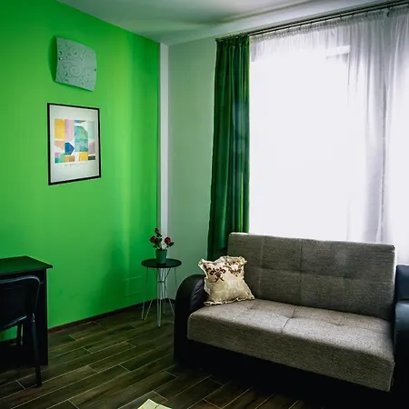 Ξενοδοχείο με διαμερίσματα Colors Κλουζ-Ναπόκα